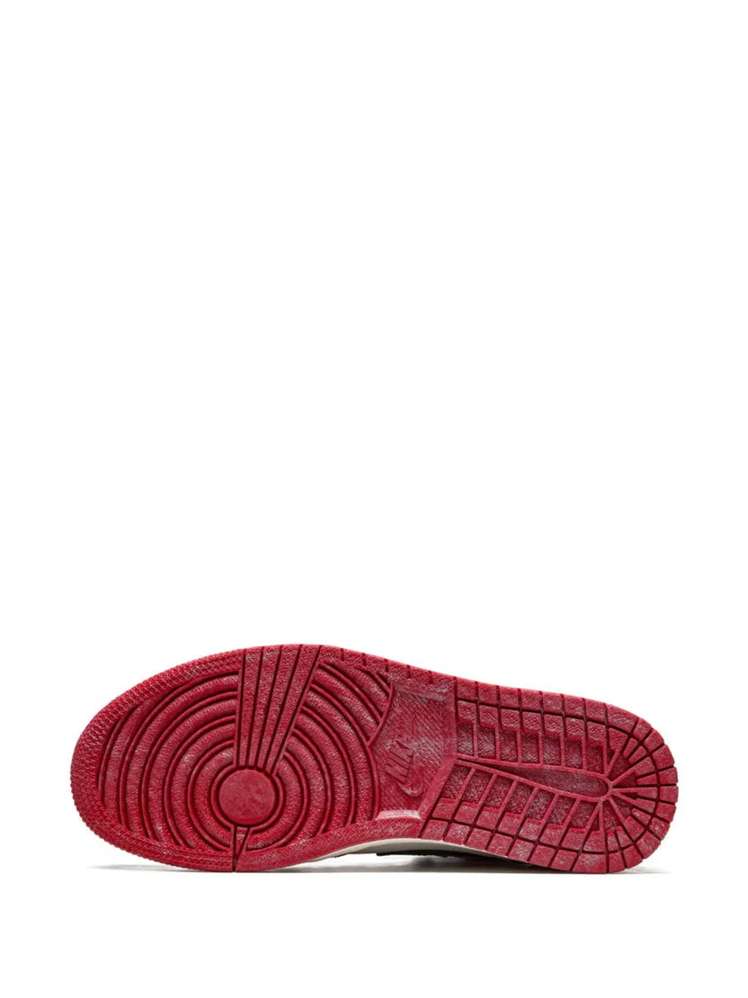 Air Jordan 1 Retro High OG – Chicago Lost and Found