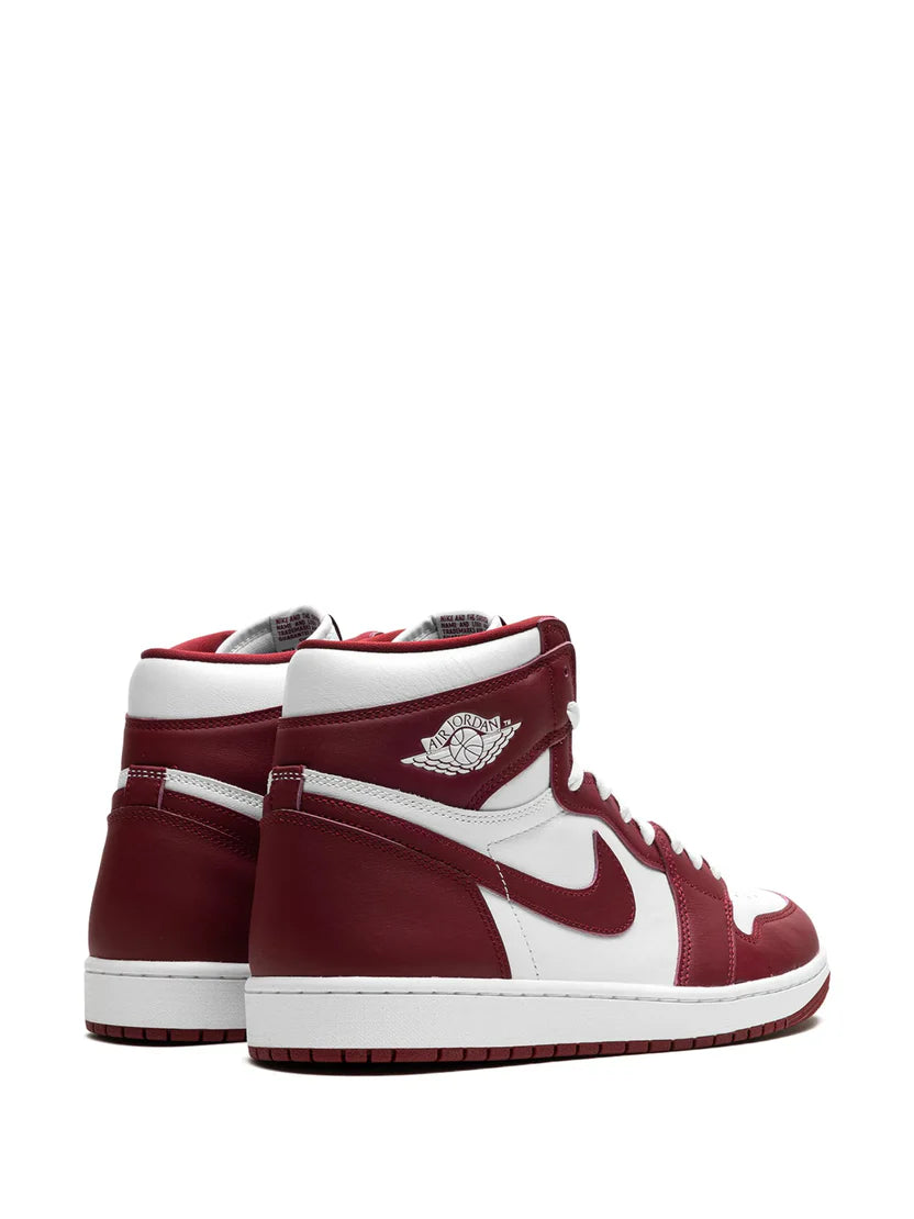Air Jordan 1 Retro High OG – Team Red