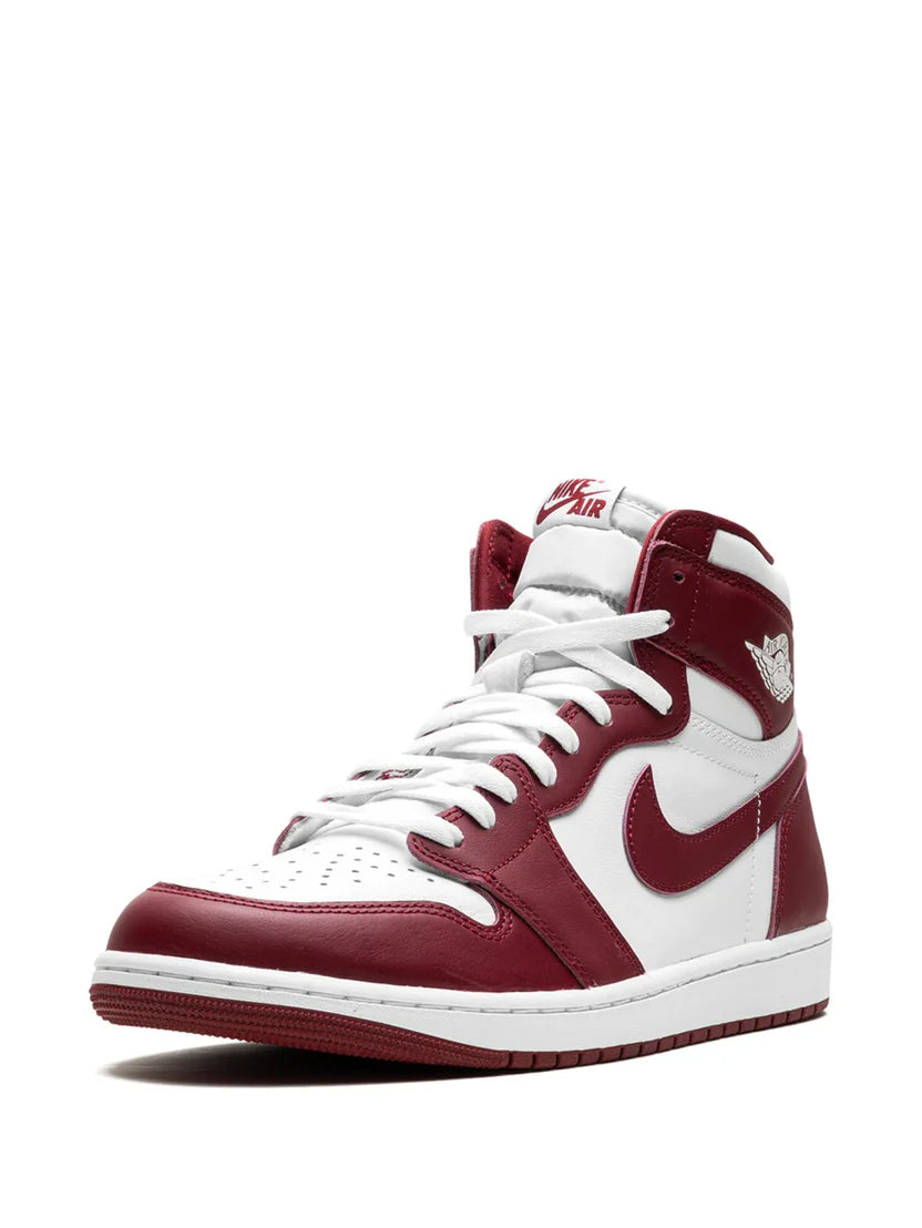 Air Jordan 1 Retro High OG – Team Red