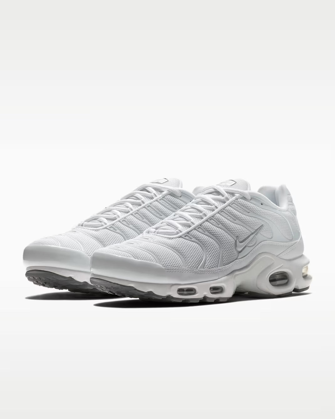 Nike Air Max Plus – White/Black/Cool Grey