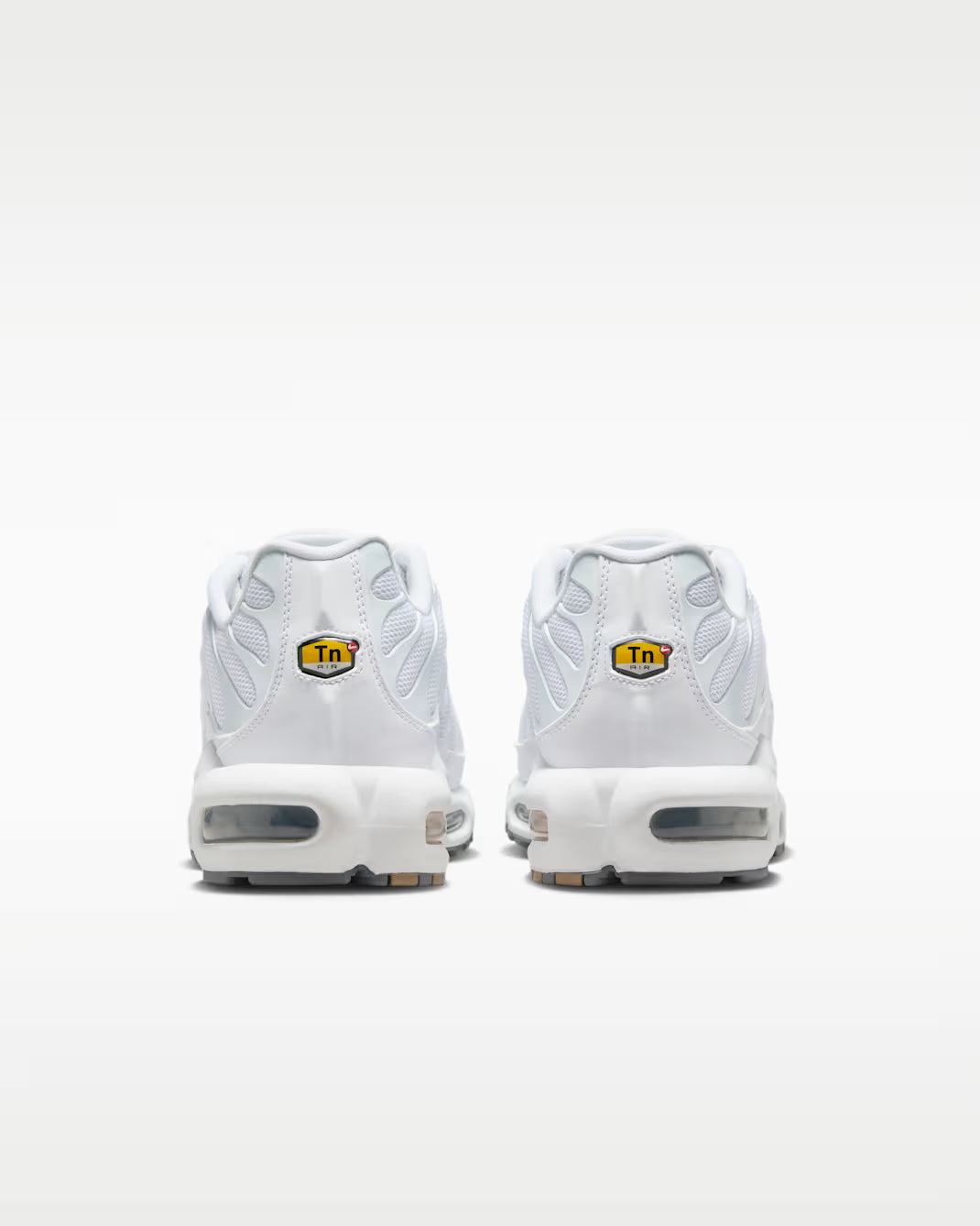 Nike Air Max Plus – White/Black/Cool Grey