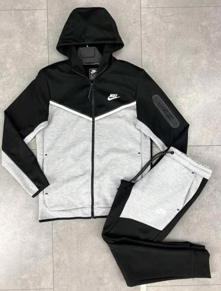 Nike Tech Fleece Tracksuit – Black/Grey Heather