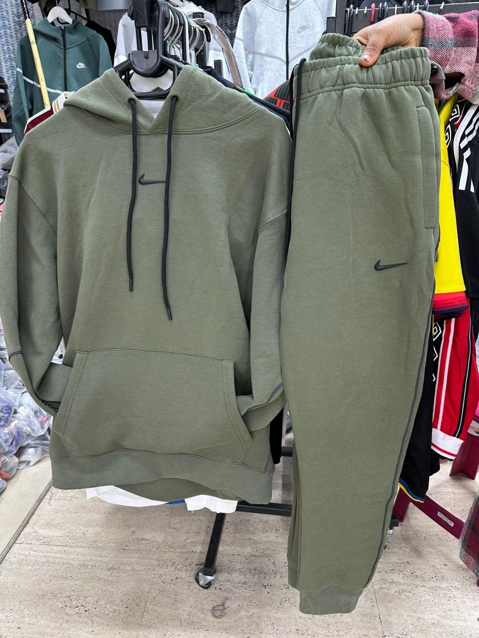 Nike Fleece Pullover Tracksuit – Olive Green