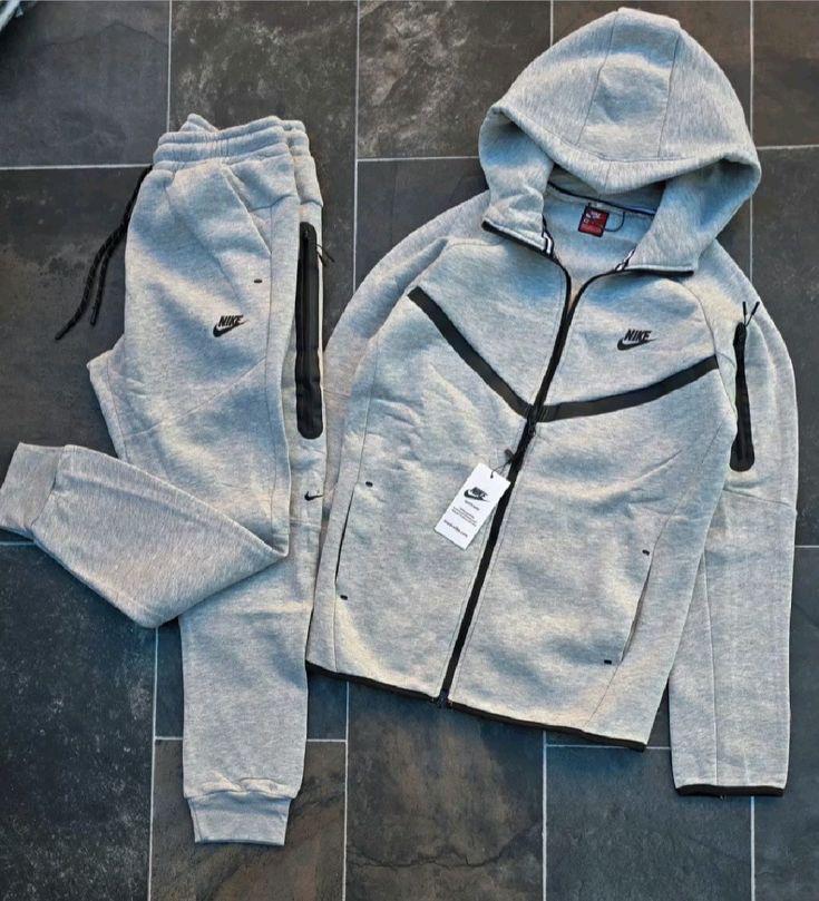 Nike Tech Fleece Tracksuit – Dark Grey Heather