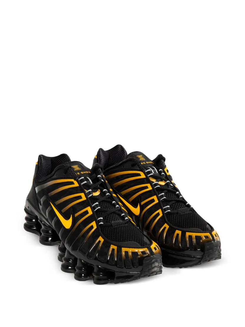 Nike Shox TL Sneaker – Futuristic Design & Responsive Cushioning